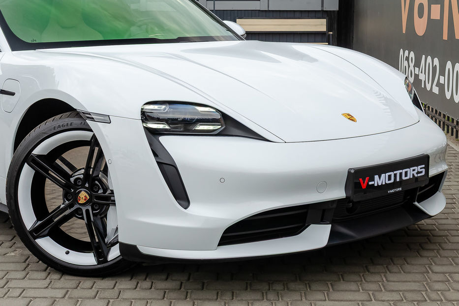 Продам Porsche Taycan Turbo 2020 года в Киеве