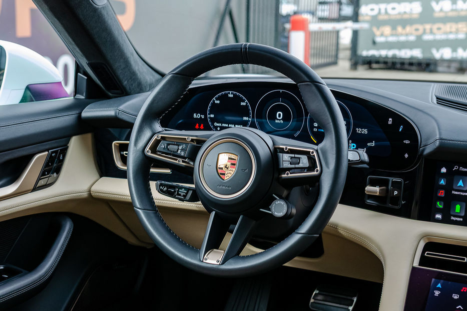 Продам Porsche Taycan Turbo 2020 года в Киеве