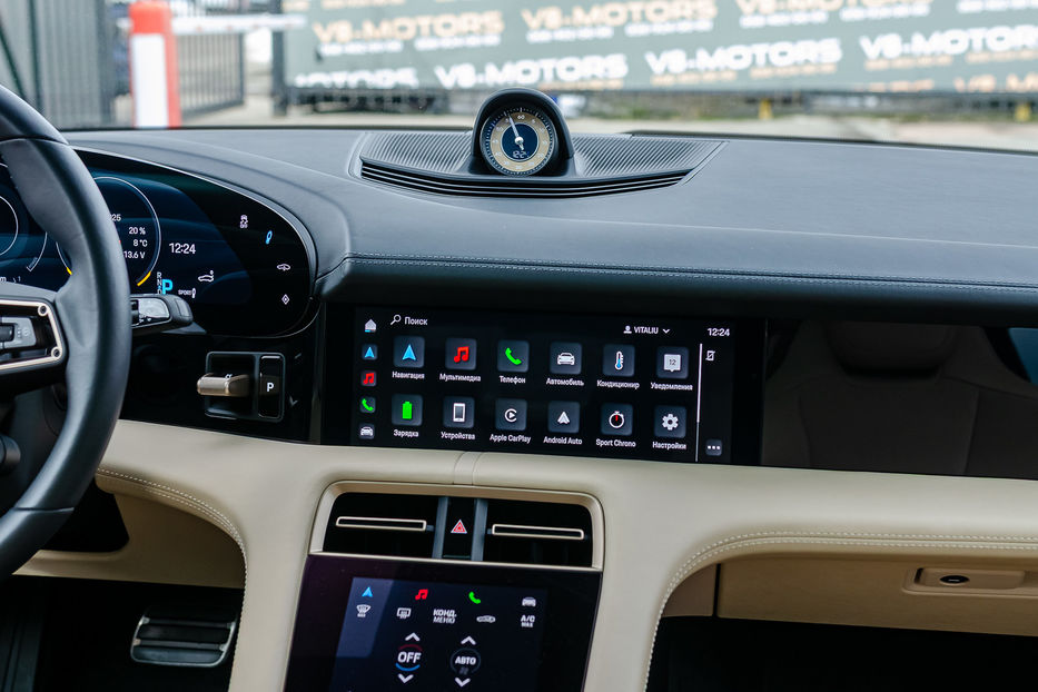 Продам Porsche Taycan Turbo 2020 года в Киеве