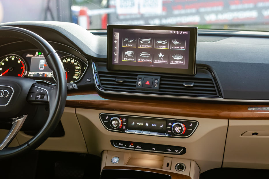 Продам Audi Q5 2.0T QUATTRO 2020 года в Киеве