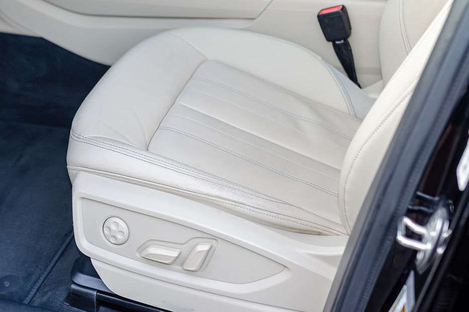 Продам Audi Q5 2.0T QUATTRO 2020 года в Киеве