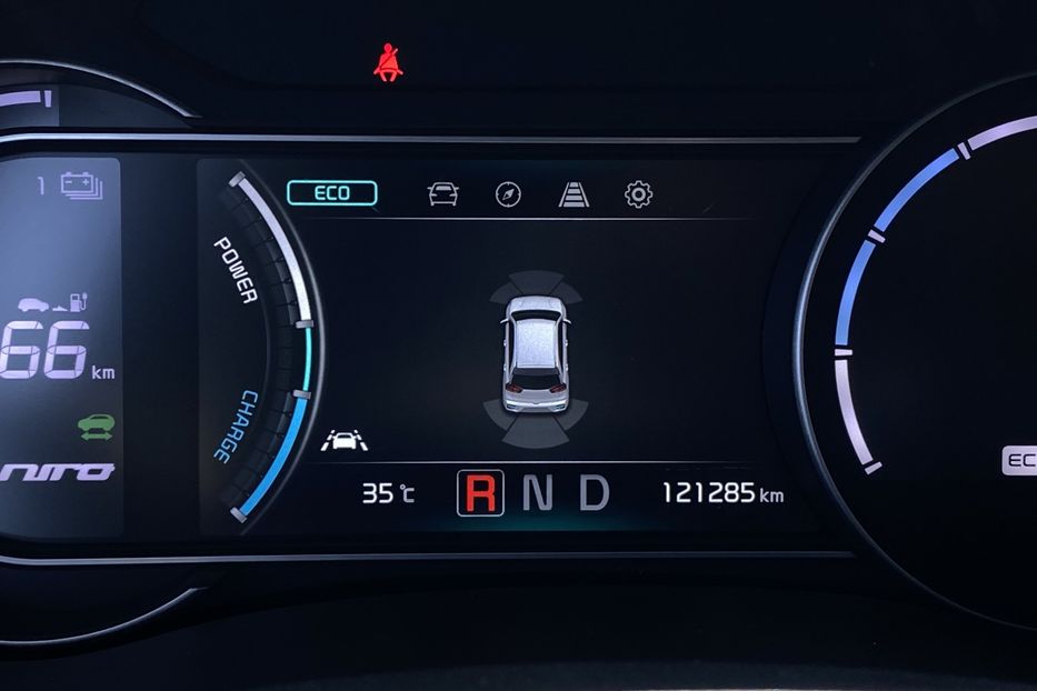 Продам Kia Niro 64кВт Макс.компл.Prestige 2020 года в Львове