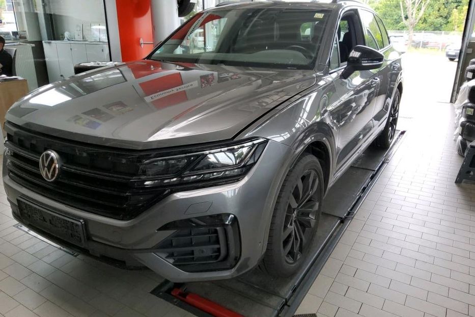 Продам Volkswagen Touareg 170 kw авто в дорозі  2021 года в Львове