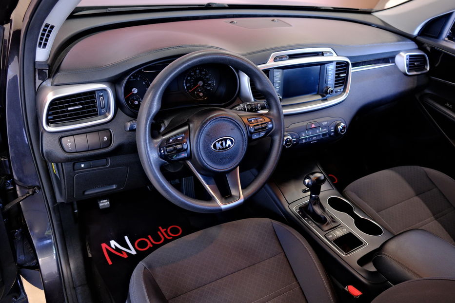 Продам Kia Sorento 2018 года в Одессе