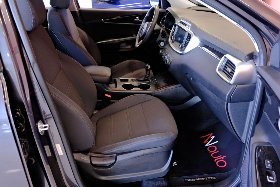 Продам Kia Sorento 2018 года в Одессе