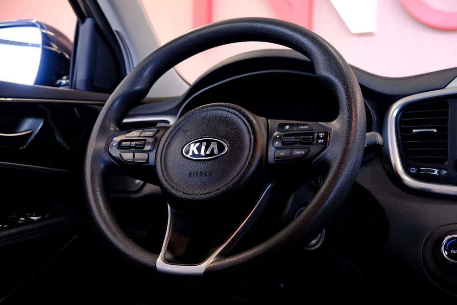 Продам Kia Sorento 2018 года в Одессе