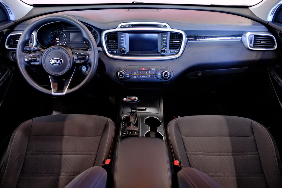 Продам Kia Sorento 2018 года в Одессе