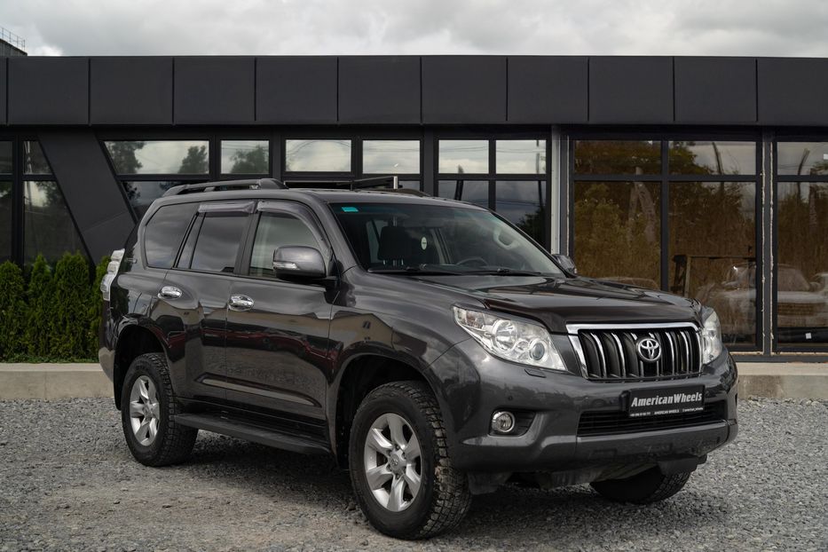 Продам Toyota Land Cruiser Prado 2011 года в Черновцах