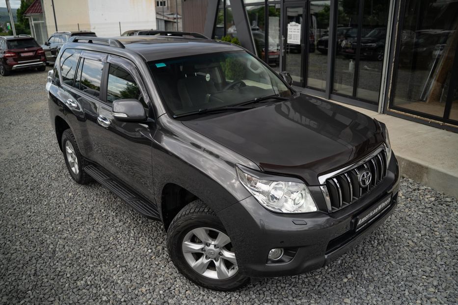 Продам Toyota Land Cruiser Prado 2011 года в Черновцах