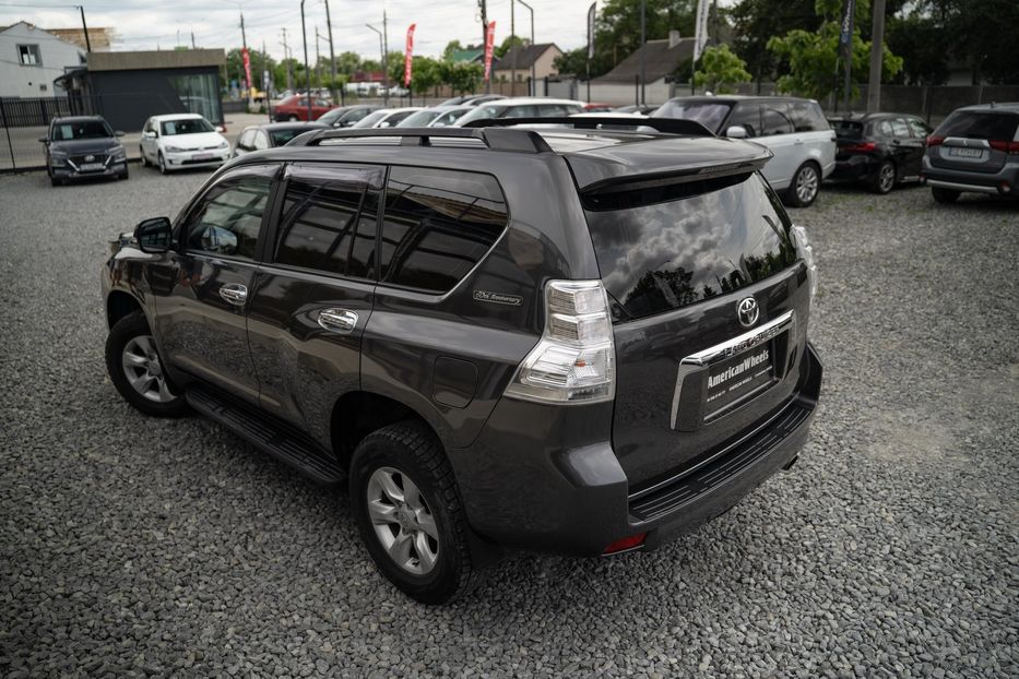 Продам Toyota Land Cruiser Prado 2011 года в Черновцах