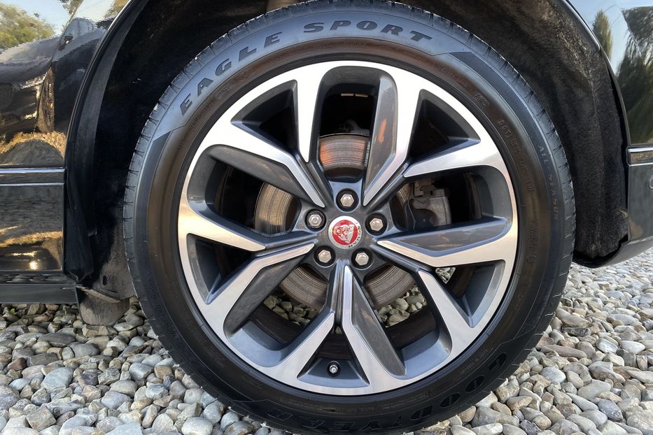 Продам Jaguar E-Pace IPaceПневмаЧорнастеляКамера360 2020 года в Львове