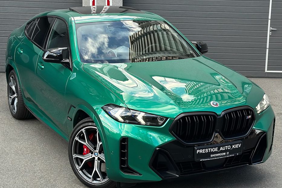 Продам BMW X6 M60i  2023 года в Киеве