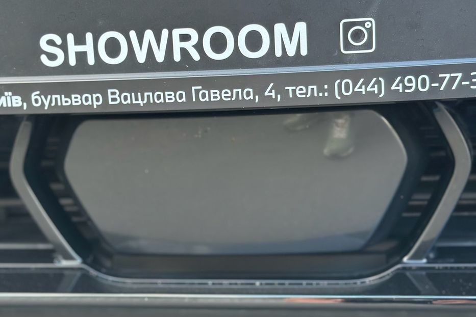 Продам BMW X6 M60i  2023 года в Киеве