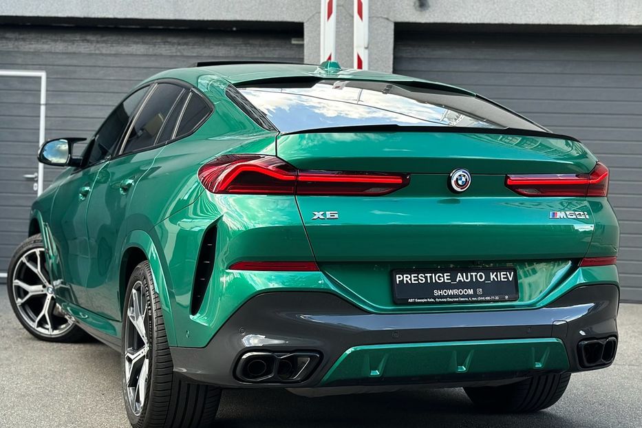 Продам BMW X6 M60i  2023 года в Киеве