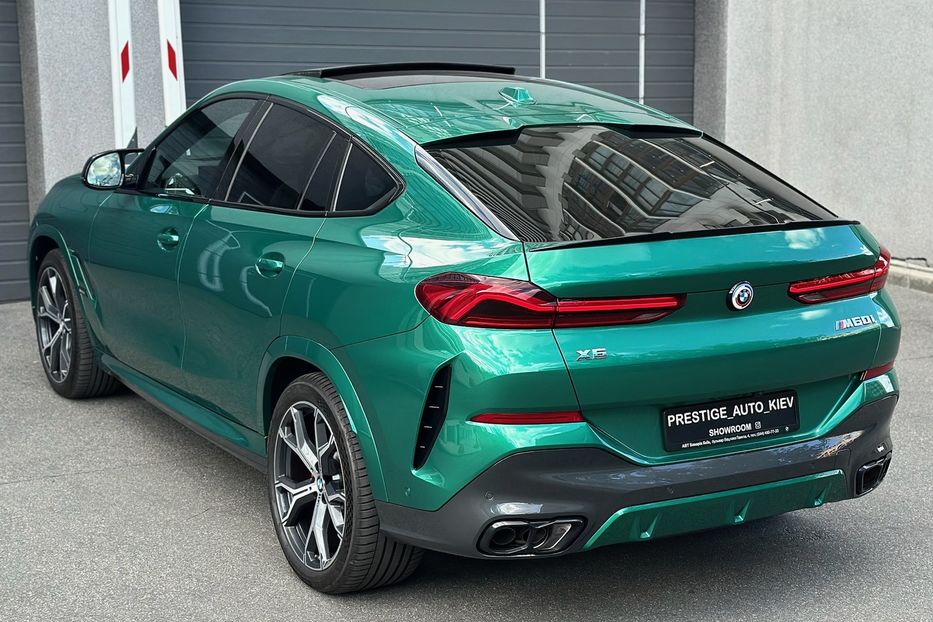Продам BMW X6 M60i  2023 года в Киеве