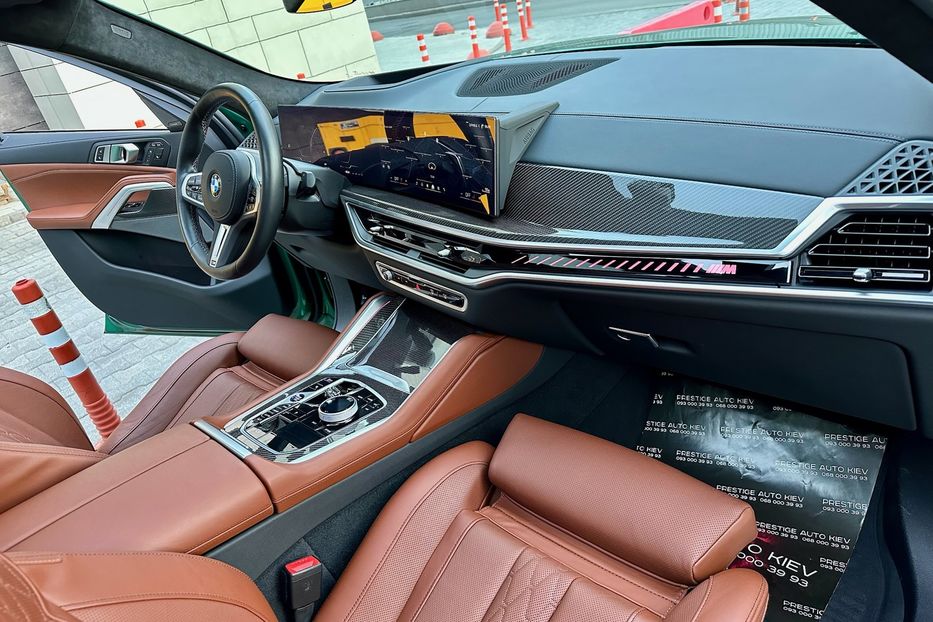 Продам BMW X6 M60i  2023 года в Киеве