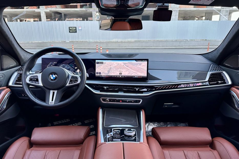 Продам BMW X6 M60i  2023 года в Киеве