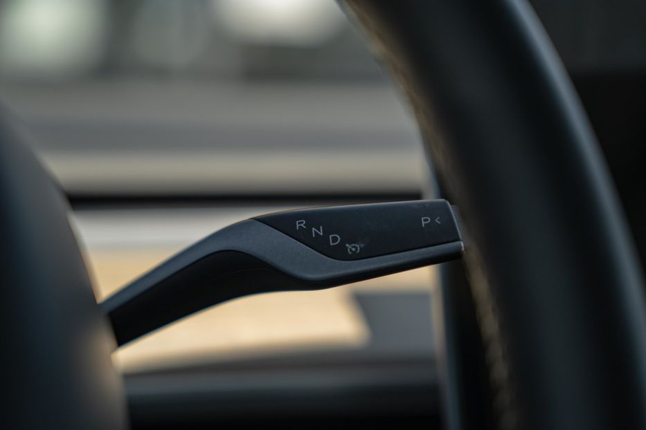 Продам Tesla Model 3 Long Range Dual Motor 2022 года в Черновцах