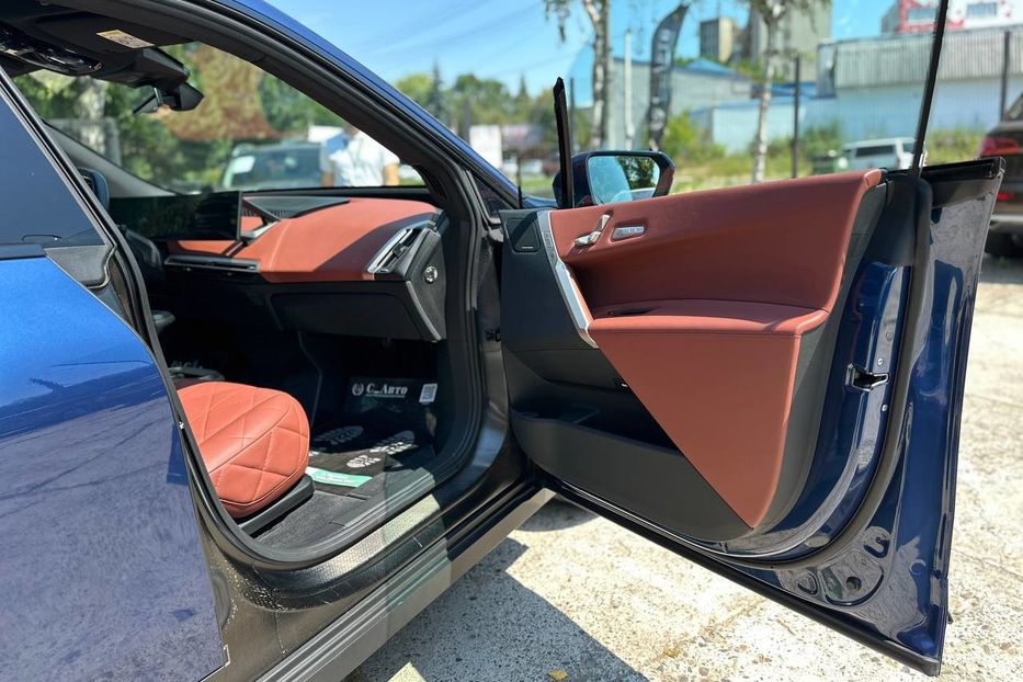 Продам BMW iX 2022 года в Черновцах