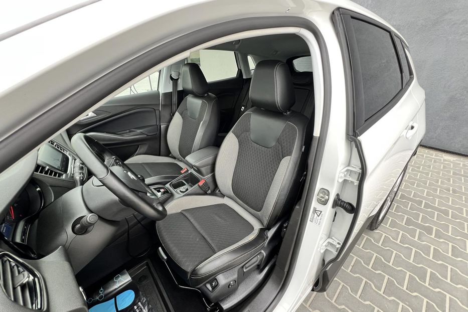 Продам Opel Crossland X Grandland X LED NAVI KLIMA  2019 года в Львове
