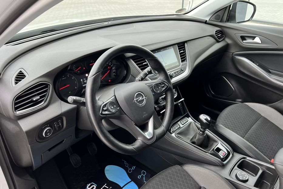 Продам Opel Crossland X Grandland X LED NAVI KLIMA  2019 года в Львове