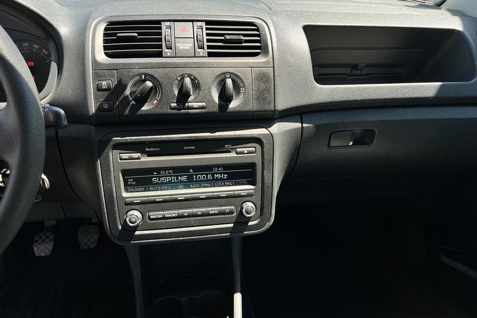 Продам Skoda Fabia (KOMIS) 2011 года в г. Умань, Черкасская область