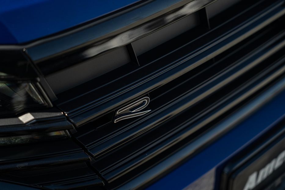 Продам Volkswagen Touareg R-Line AWD 2022 года в Черновцах