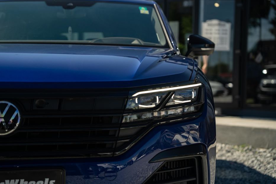 Продам Volkswagen Touareg R-Line AWD 2022 года в Черновцах