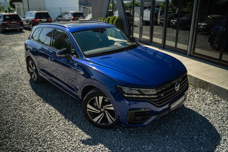 Продам Volkswagen Touareg R-Line AWD 2022 года в Черновцах