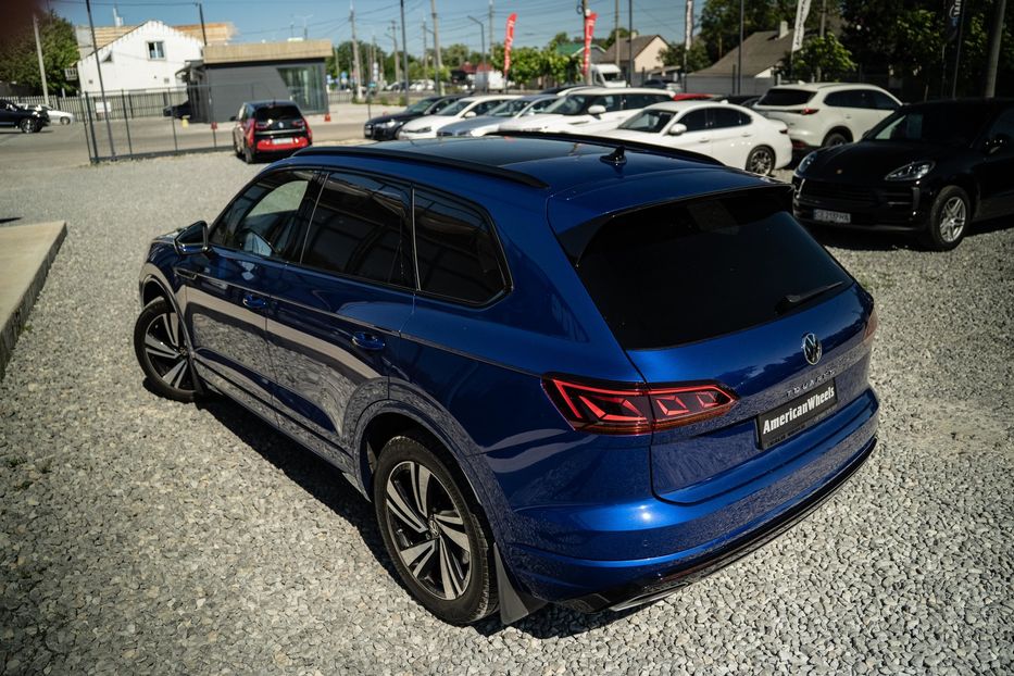 Продам Volkswagen Touareg R-Line AWD 2022 года в Черновцах
