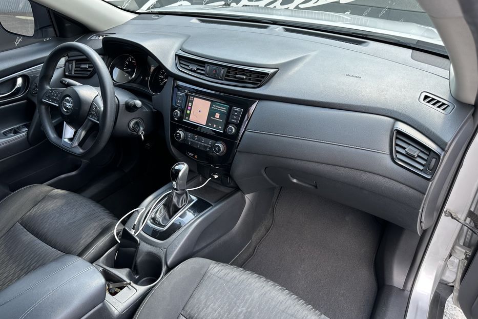 Продам Nissan Rogue 2018 года в Киеве