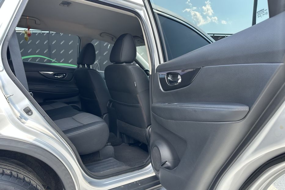 Продам Nissan Rogue 2018 года в Киеве