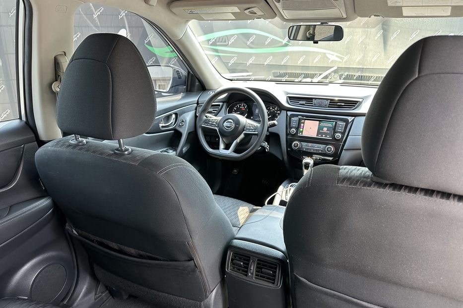 Продам Nissan Rogue 2018 года в Киеве