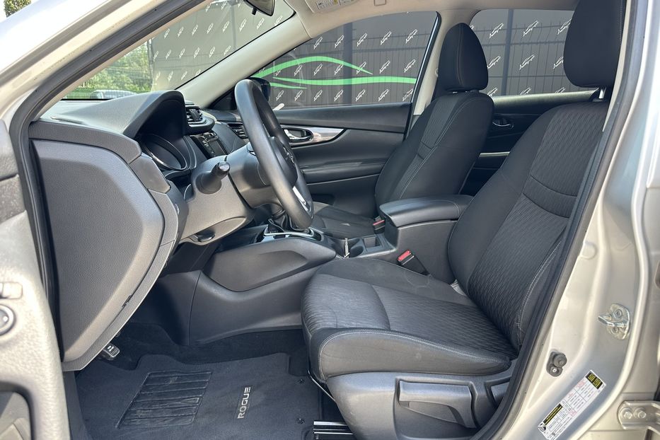 Продам Nissan Rogue 2018 года в Киеве