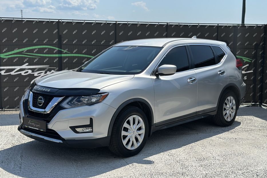 Продам Nissan Rogue 2018 года в Киеве