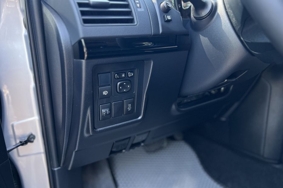 Продам Toyota Land Cruiser Prado (KOMIS) 2018 года в г. Умань, Черкасская область