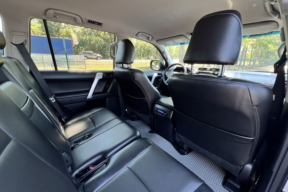 Продам Toyota Land Cruiser Prado (KOMIS) 2018 года в г. Умань, Черкасская область