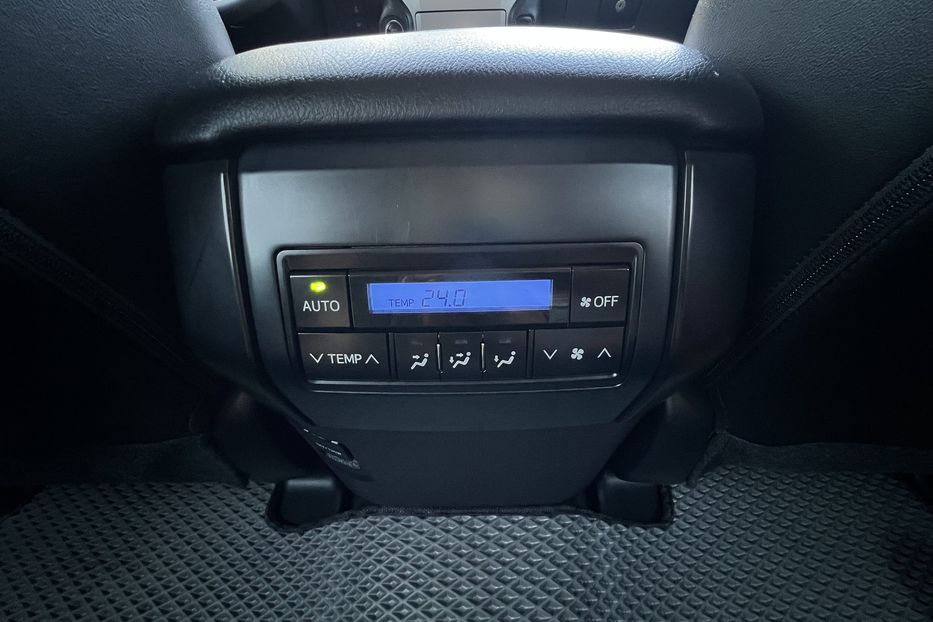 Продам Toyota Land Cruiser Prado (KOMIS) 2018 года в г. Умань, Черкасская область