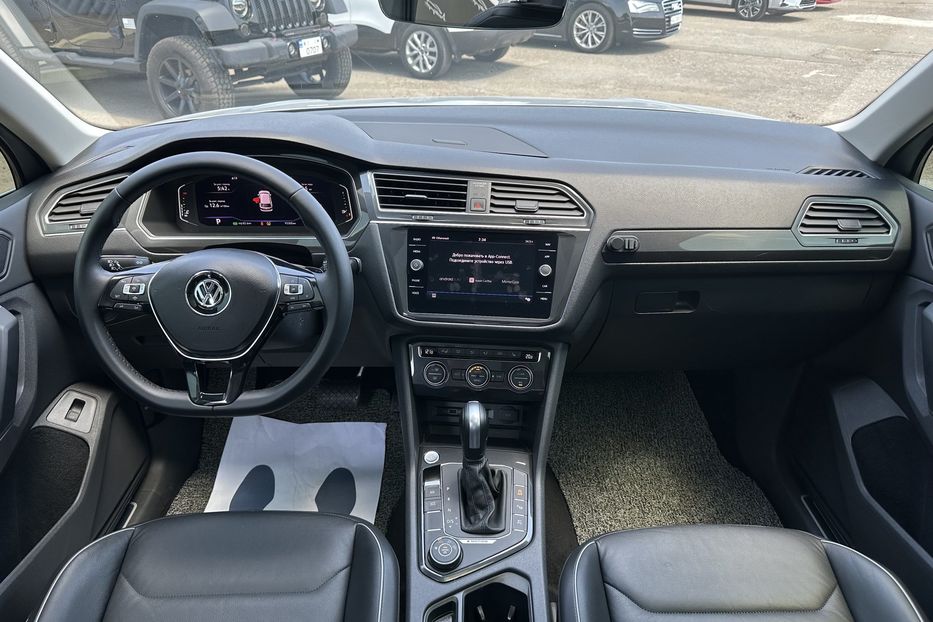 Продам Volkswagen Tiguan TDI 4Motion  2020 года в Киеве