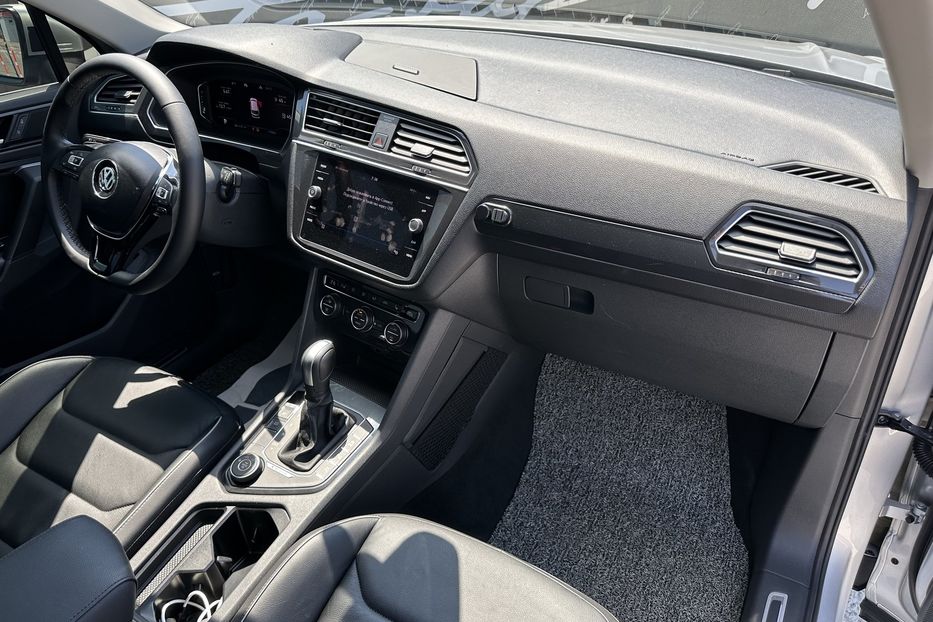 Продам Volkswagen Tiguan TDI 4Motion  2020 года в Киеве