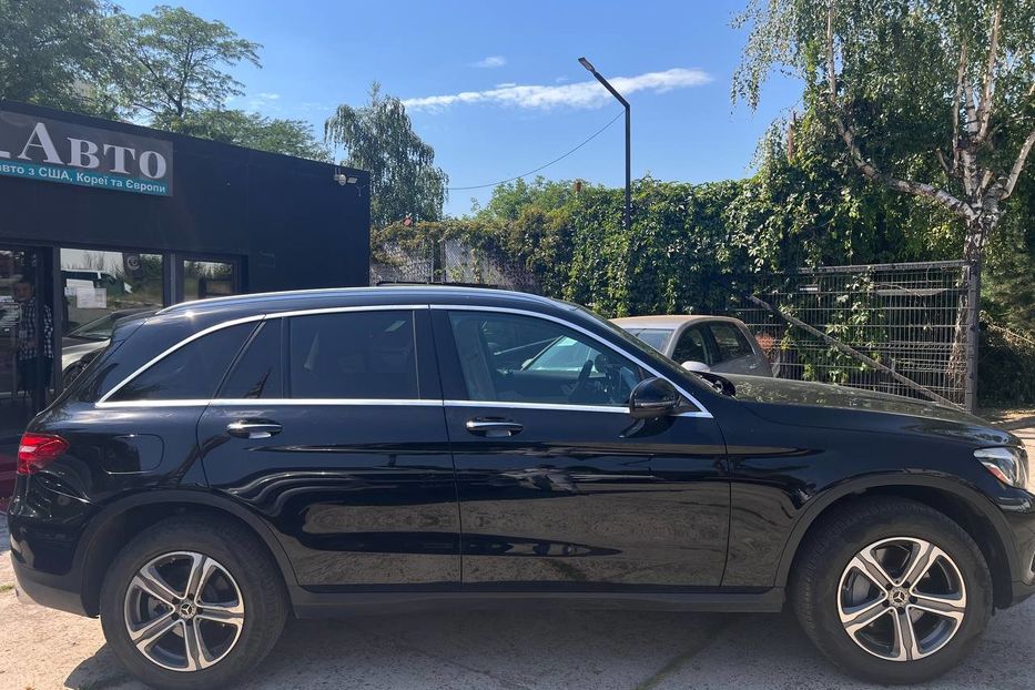 Продам Mercedes-Benz CLC-Class 2018 года в Черновцах