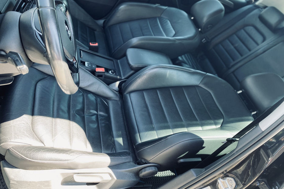 Продам Volkswagen e-Golf 2015 года в Киеве