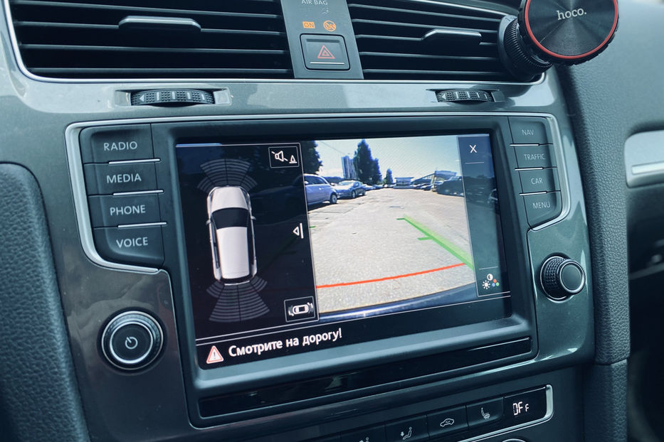 Продам Volkswagen e-Golf 2015 года в Киеве
