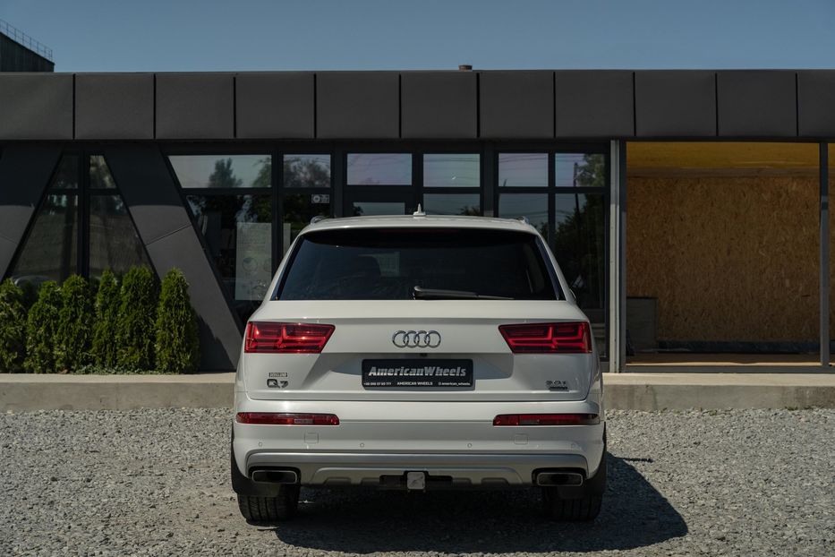 Продам Audi Q7 Prestige 2017 года в Черновцах