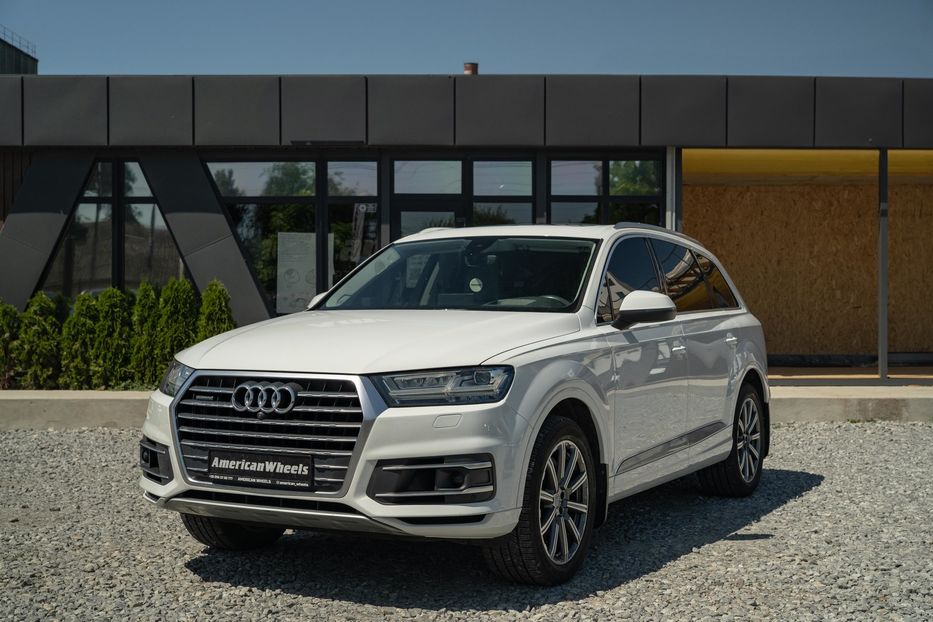 Продам Audi Q7 Prestige 2017 года в Черновцах