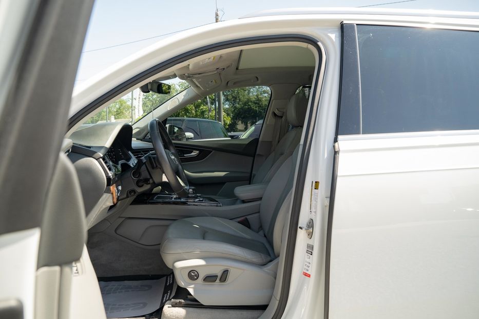 Продам Audi Q7 Prestige 2017 года в Черновцах
