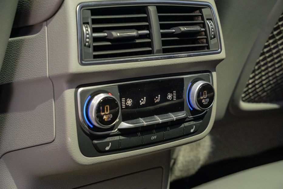 Продам Audi Q7 Prestige 2017 года в Черновцах