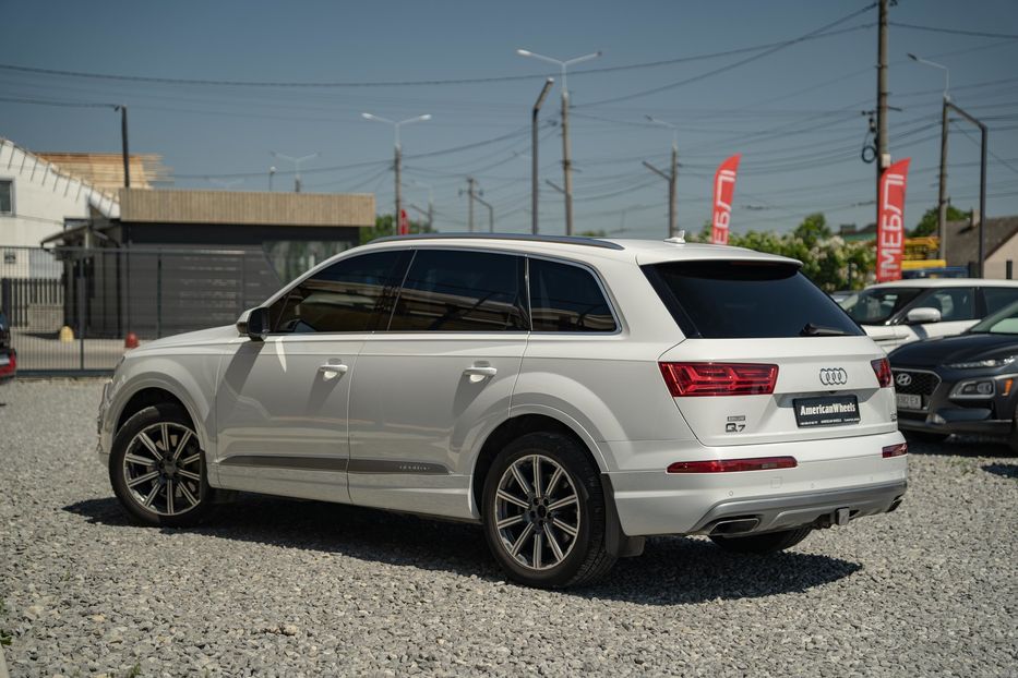 Продам Audi Q7 Prestige 2017 года в Черновцах