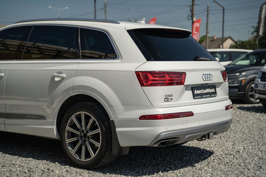 Продам Audi Q7 Prestige 2017 года в Черновцах