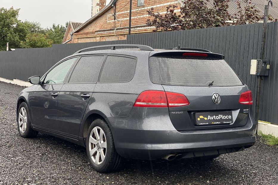 Продам Volkswagen Passat B7 2012 года в Луцке